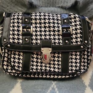 Stylish Black and White Houndstooth Women's Bag